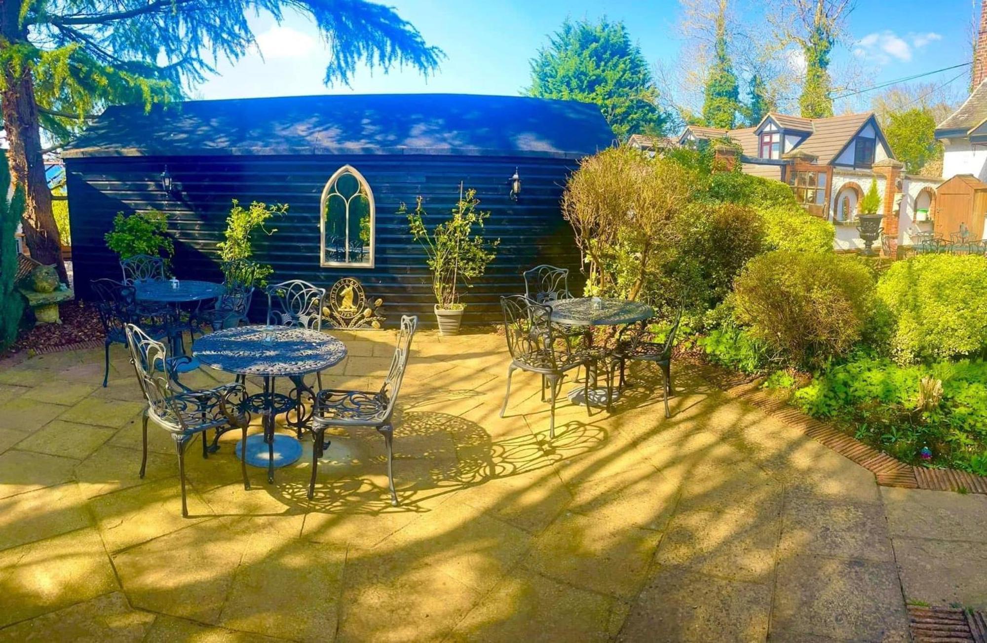 The Stanwick Hotel מראה חיצוני תמונה